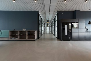 Gallery 9
